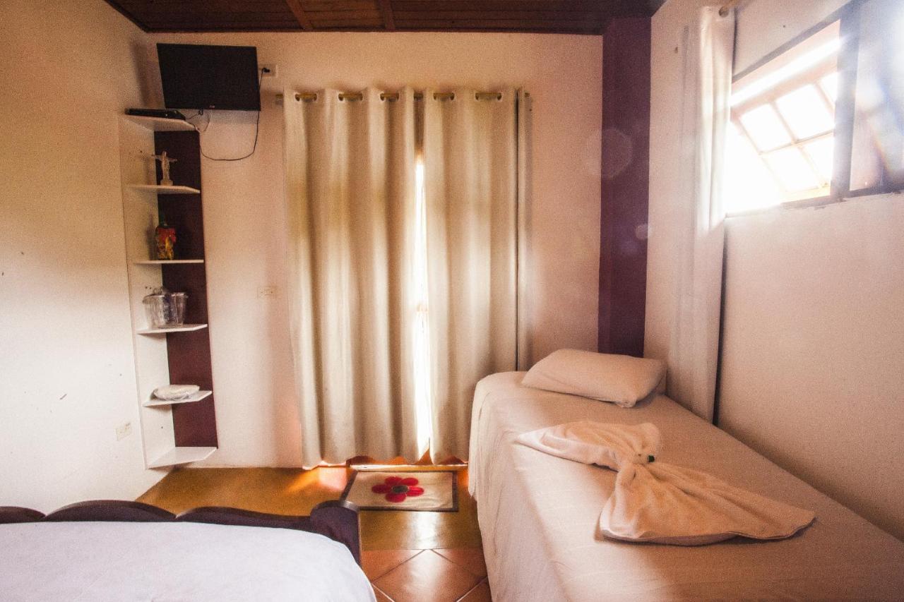 Pousada Refugio Dos Palmares São Bento do Sapucaí Exterior foto