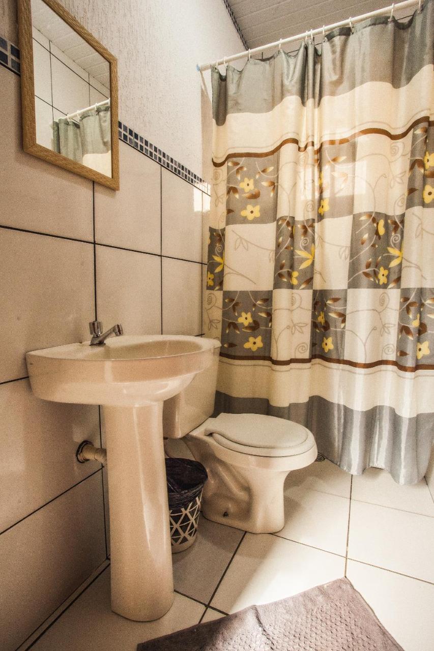 Pousada Refugio Dos Palmares São Bento do Sapucaí Exterior foto